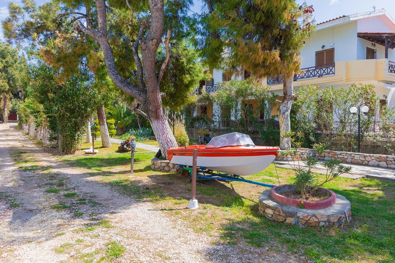 ניקיטי Galazia Akti Seaside Apartments מראה חיצוני תמונה