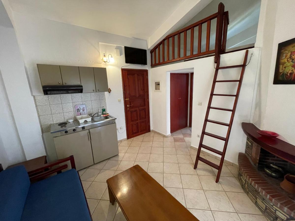 ניקיטי Galazia Akti Seaside Apartments מראה חיצוני תמונה
