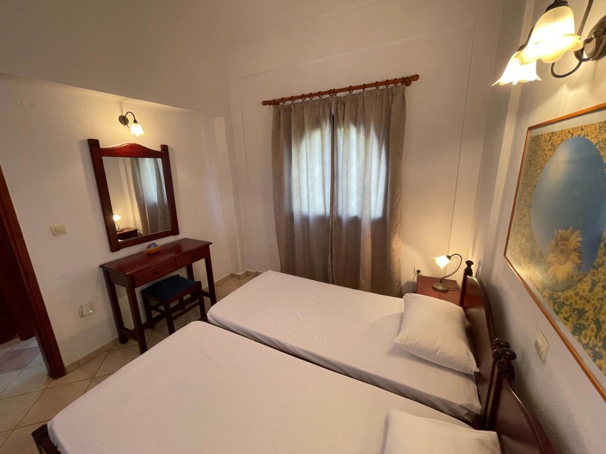 ניקיטי Galazia Akti Seaside Apartments מראה חיצוני תמונה