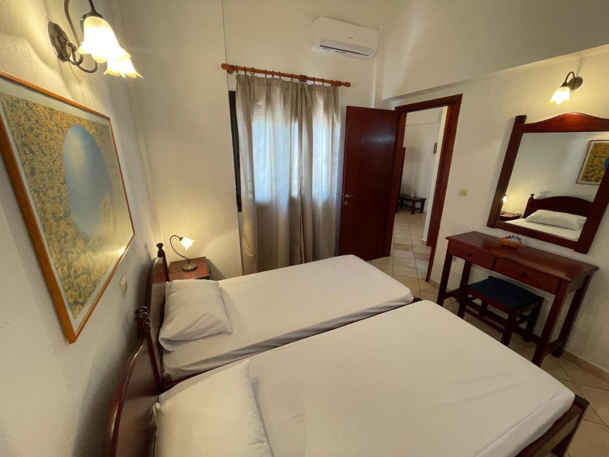 ניקיטי Galazia Akti Seaside Apartments מראה חיצוני תמונה