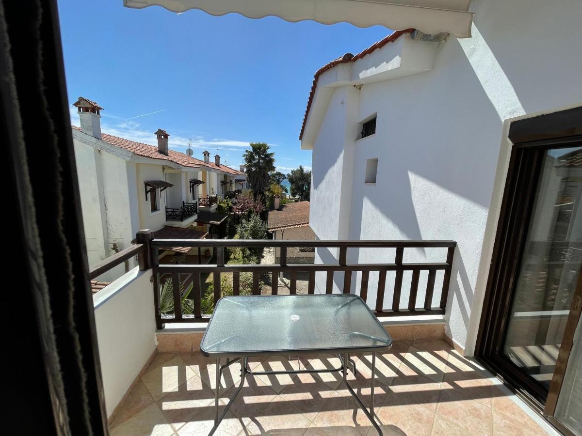 ניקיטי Galazia Akti Seaside Apartments מראה חיצוני תמונה